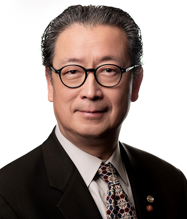 Tian Feng headshot March Updated